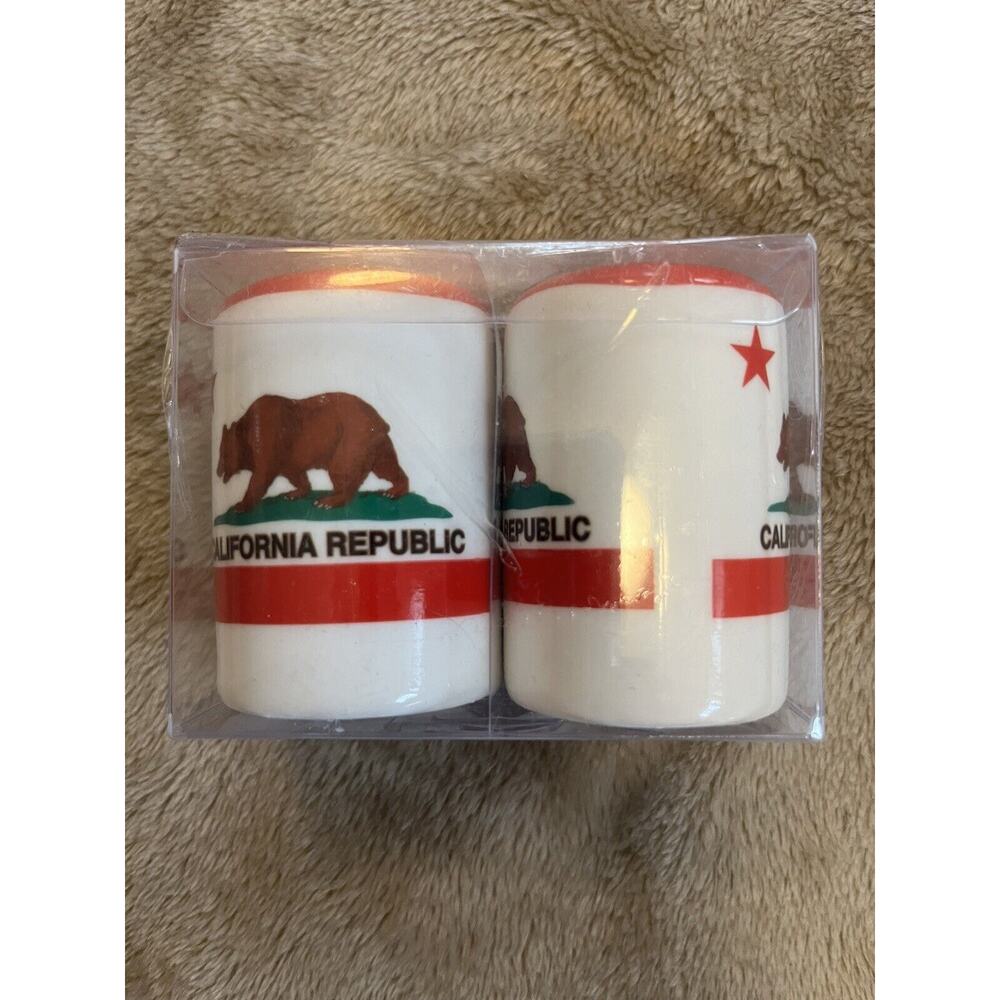 New In Box California Republic Salt & Pepper‎ Shakers